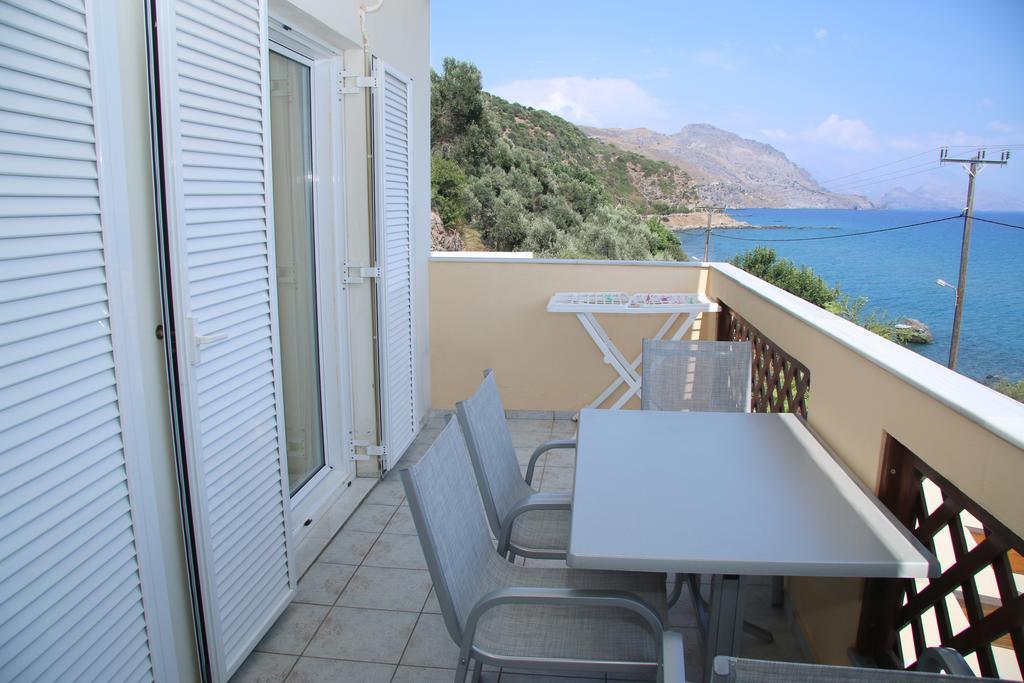 Santa Marina Apartments Rodakino Quarto foto